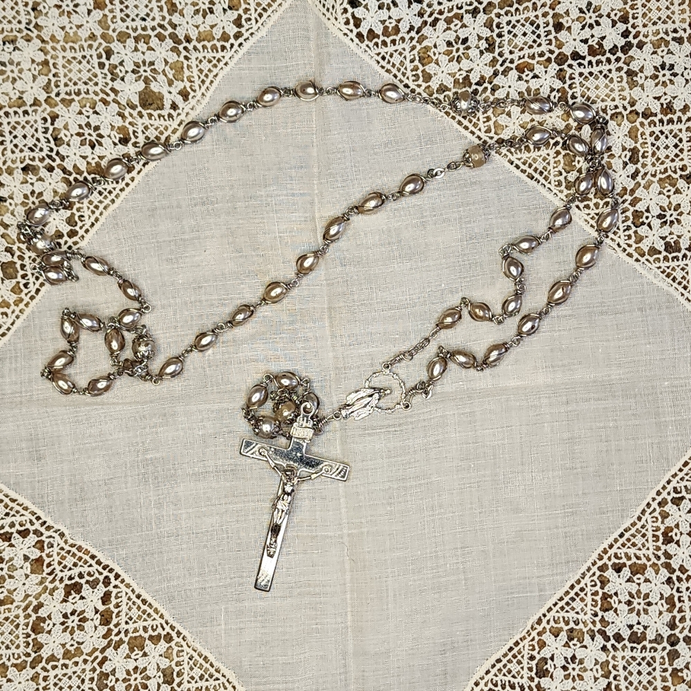 Vintage Silvertoned Pearl Rosary